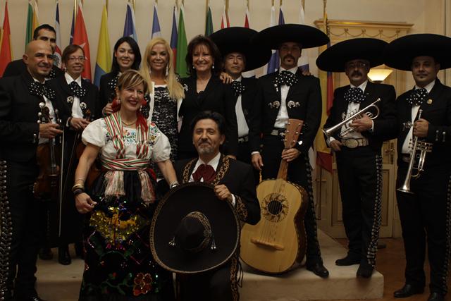 55_S_Irrazabal_S_CAvalieri_e_Mariachi_Romatitlan