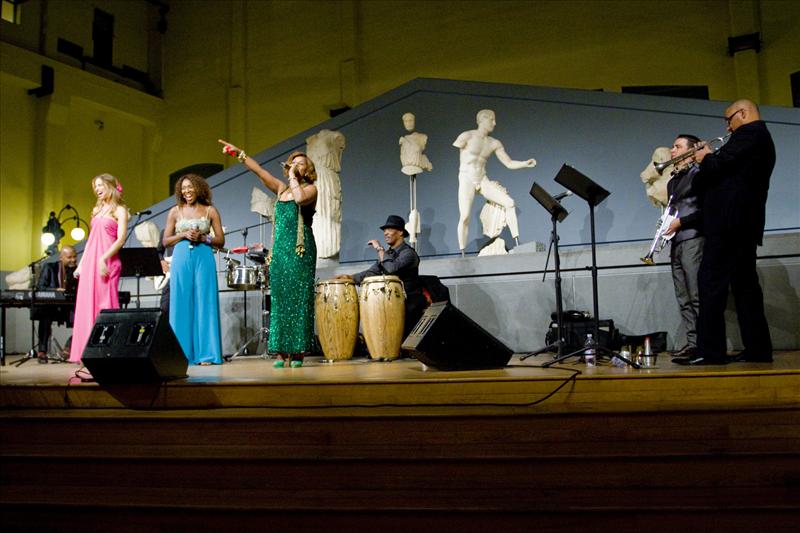 20_monica_marziota_cecilia_gayle_teresa_lafauries_800x533